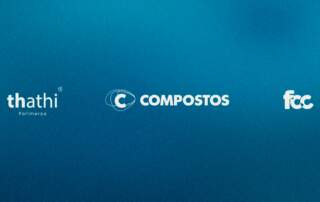 fundo azul com as logos das marcas